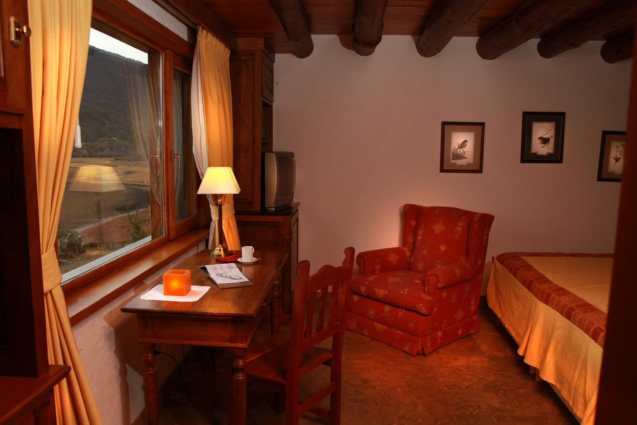 Piedra Pintada Hotel Alumine Exterior photo